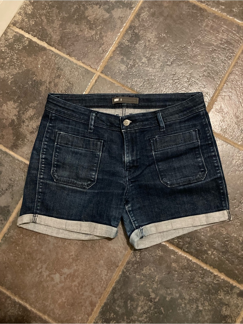 Levi's Dark Wash Patch Pocket Cuffed Denim Shorts. Women’s Size 8